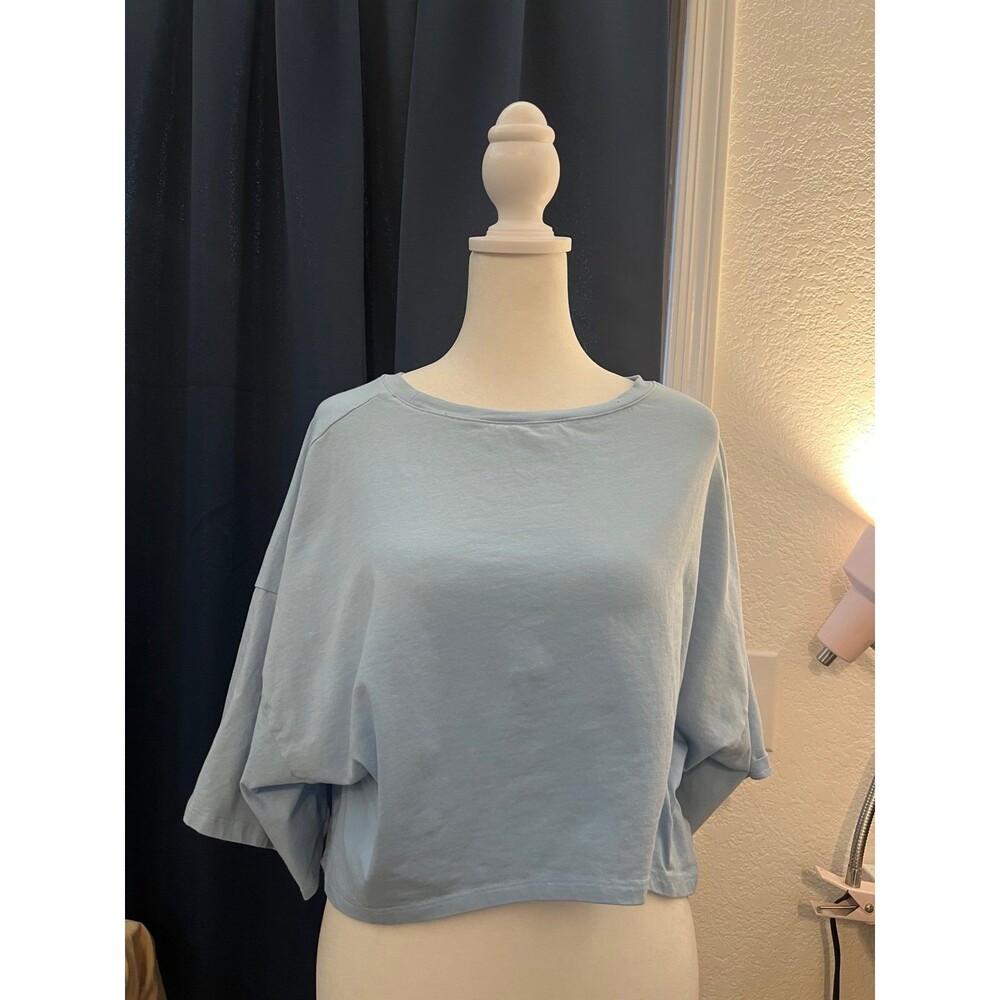 Blue oversized crop top size M